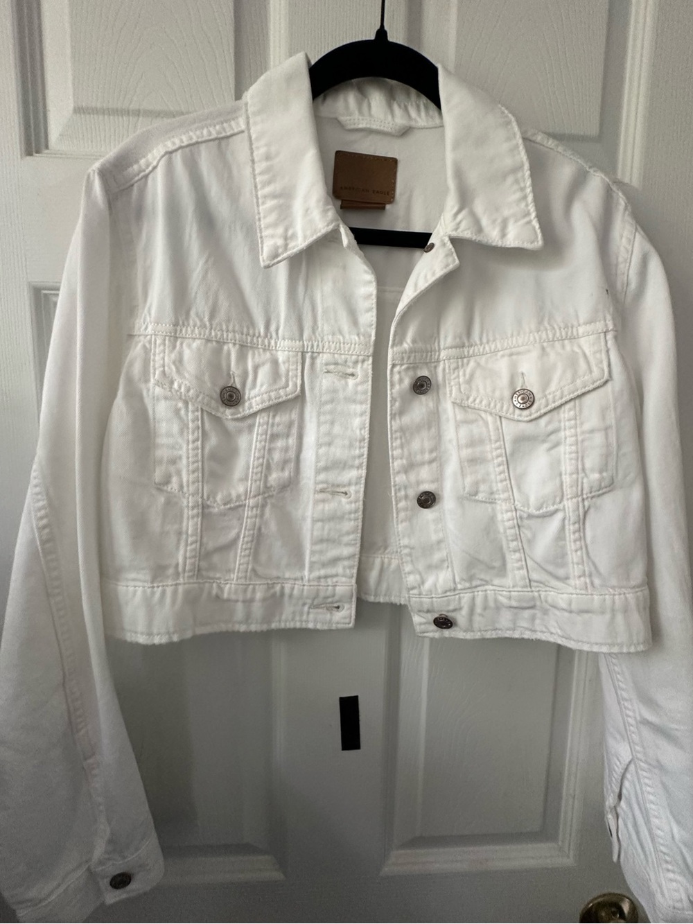 American Eagle Outfitters White Cropped Denim Jacket